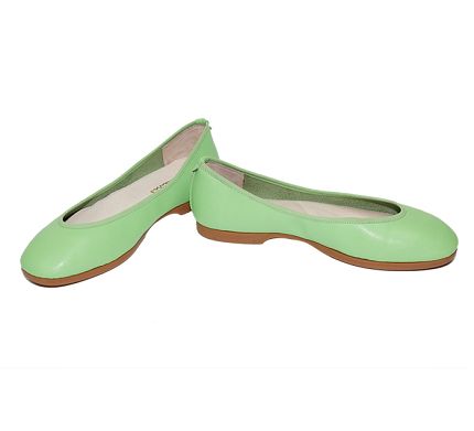 grass green classic round head comfortable anti skid flat leather loafer.jpg