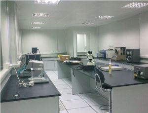 B Precision Air Conditioning In Laboratory