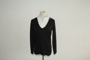 Women's Pullover Sweater With White Shirt Collar