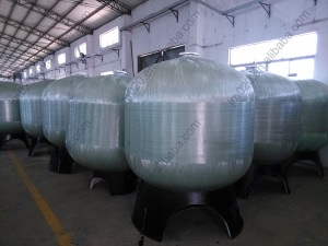 FIberiglass  PE liner 150 psi Pressure Tank for water treatment equipment