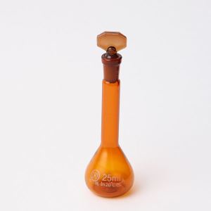 Amber Glass Class A Volumetric Flask