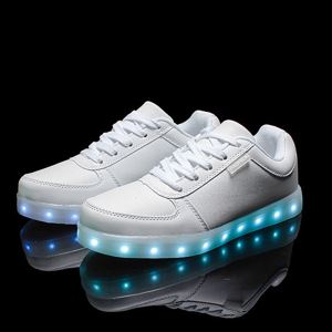 2016 wholesales&dropshipping LED shoes light up flashing hot top glow sneakers for men