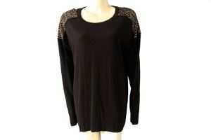Long Model and Bead Pullovers for Women