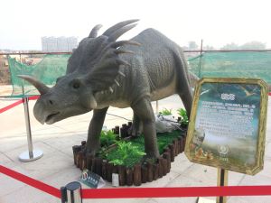 Lifelike Mechanical Simulation Dinosaur For Amusement Park