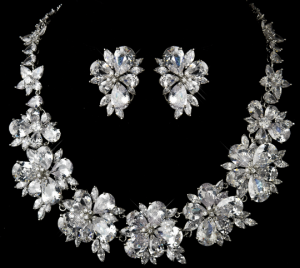 Bridal Luxury CZ White Gold Heart -Shaped Tear Drop  Cubic Zirconia Jewelry Set For Wedding