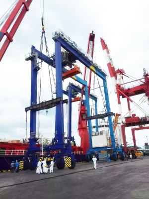 Rubber type lifting container port crane, rubber container gantry crane
