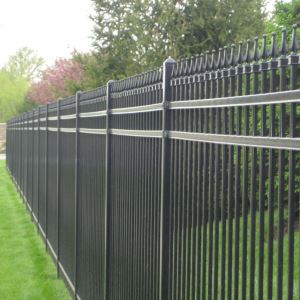 Low Price Popular Galvanized Steel Yard Fence Manufacturer