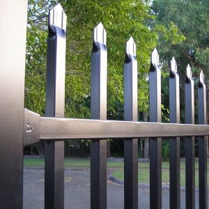Low Price Spear Top Galvanized Steel Fence