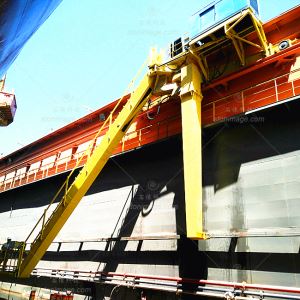 Dock Arm Crane for Ship Repair Lifting, Floating Dock Crane and Jetty Crane Manufacturerer
