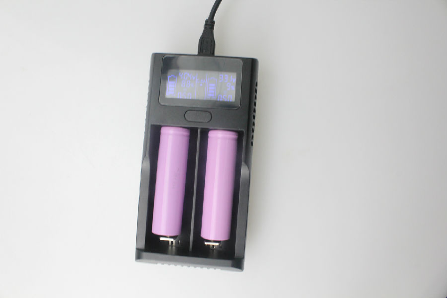 li on battery charger