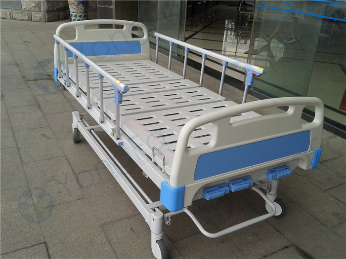 multi-function 3 crank adjustable hospital manual crank bed with ABS board
