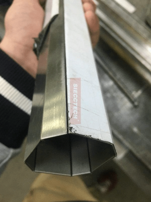 cnc v sheet metal cutting machine