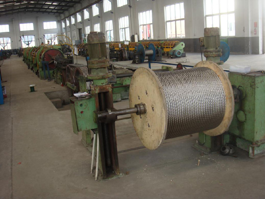 SUS304 Wire Rope 7x19 12mm.png