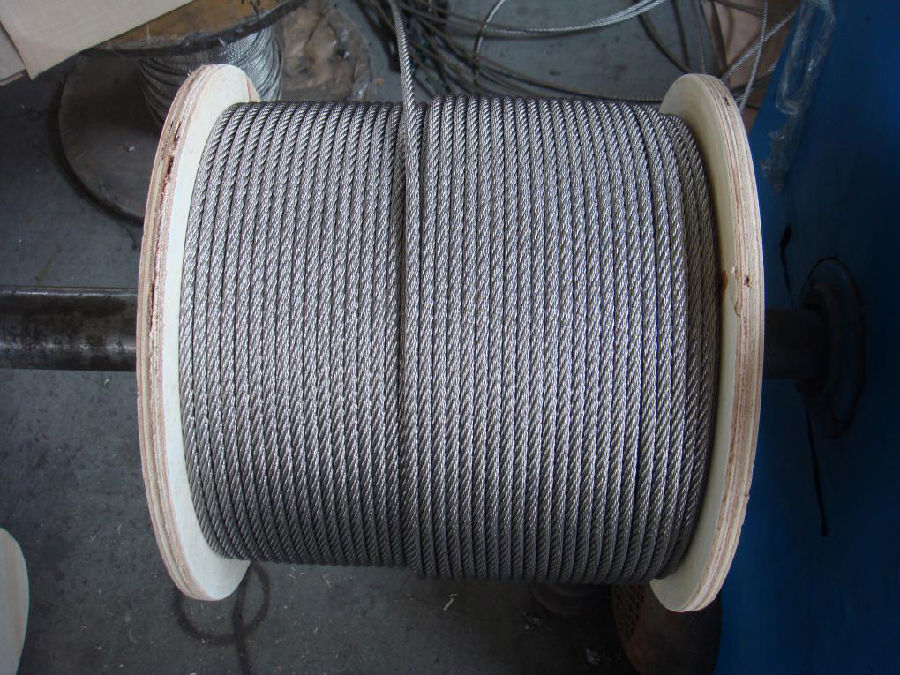 Wire Rope 1x19 8mm.png