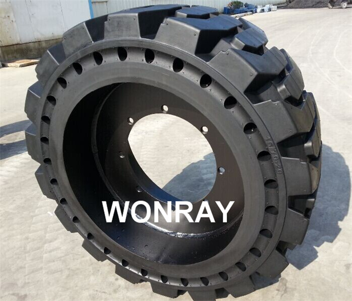 skid steer solid mold-on tire with Rim.jpg
