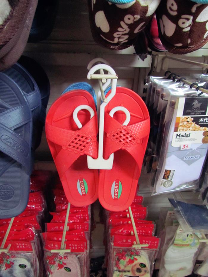 Store Plastic Shoe Slipper Display Hangers