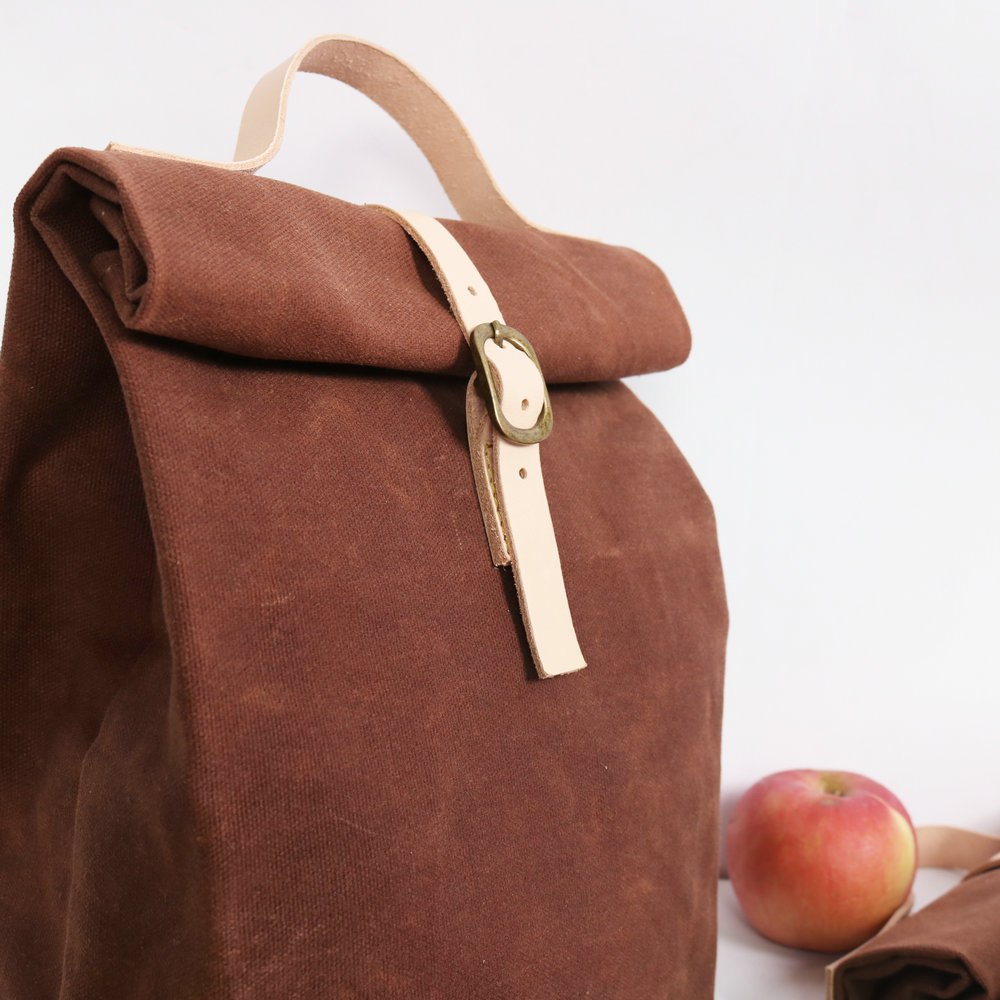 Customised Brown waxed canvas lunch tote bags with genuine leather handle adult (5).JPG