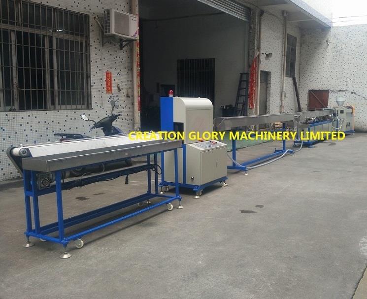 Medical lacerable sheathing cannula extrusion production line 1.jpg