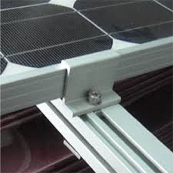 Framled Solar panel Edge clamp usage(001).jpg