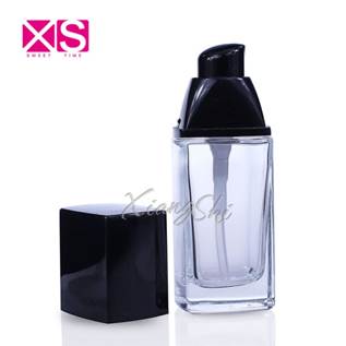 Clear foundation glass bottle