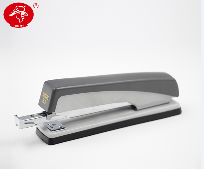 Gry B5 stapler picture.png