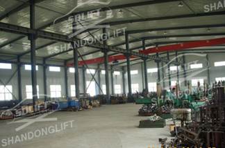 Warehouse Cargo Lift factory