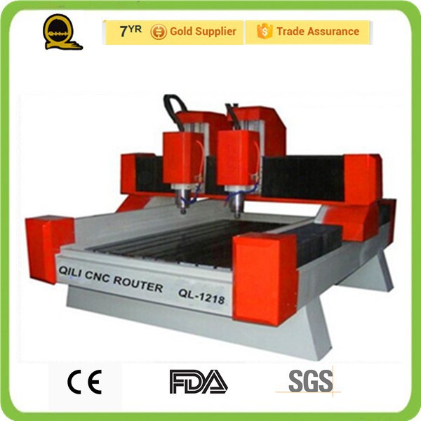Independent-multi-head-Working-CNC-Router-engraving.jpg