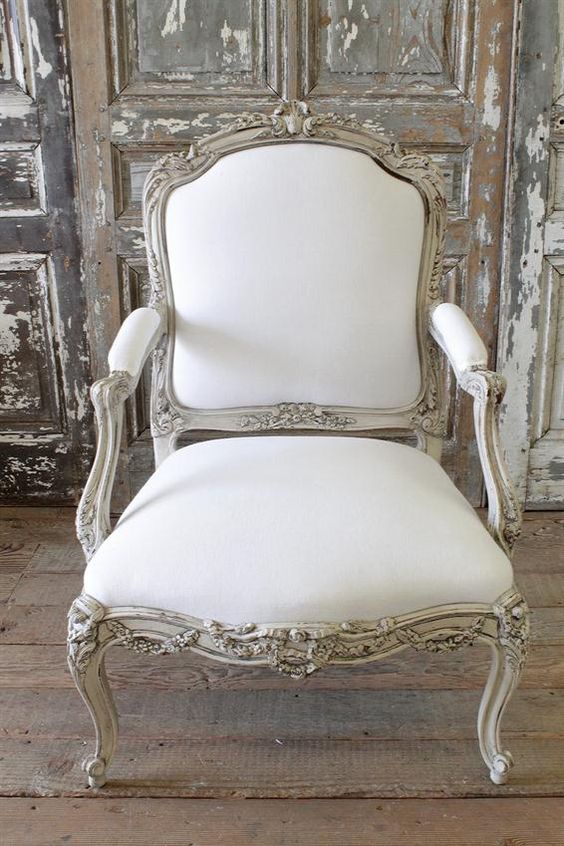 Wooden French Louis Chair-5.jpg