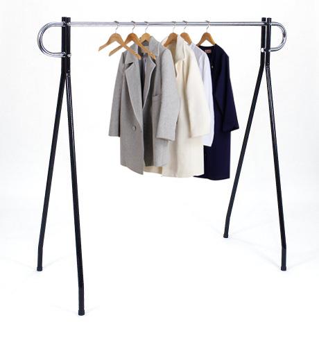 portable clothing display rack..jpg
