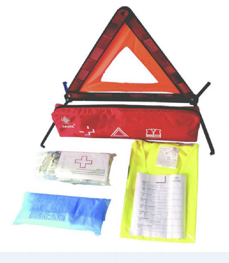3 in 1 first aid emergency kits1956.jpg