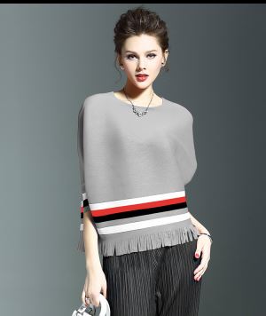 Women Pleated Dolman Top With Fringe