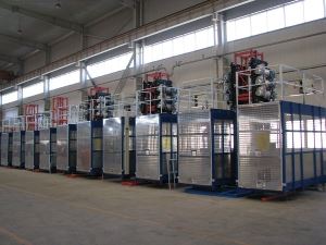 SC200/200 Twin Cage Rack and Pinion Hoist with Middle/high Speed