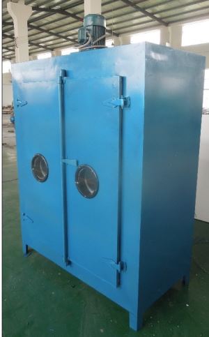 Hot Air Circulation Drying Oven in Pharmaceutical Equipments