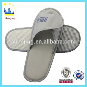 Different Material Hotel Slipper Custom Disposable Open Toe Hotel Slippers