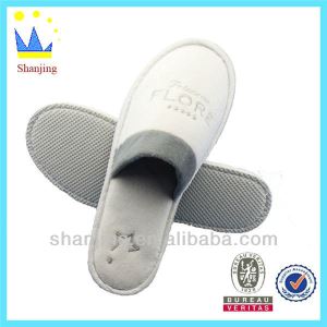 Supply Hotel Slippers and Bath Slippers and Beach Slippers