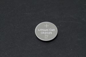 High Capacity 3V CR2025 Button Cell Special for Active Electronic Label