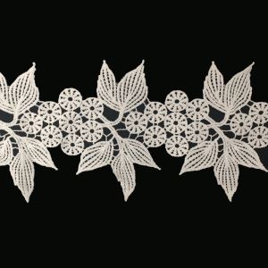2017 new fashion water-soluble lace trim for garment decoration