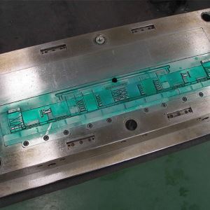 Plastic Injection Molds Manufacturers