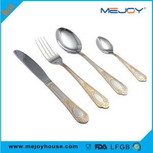 Cutlery Set 72Piece Gold Plated Flatware In Wooden Box