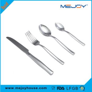 16 Pieces 18 /10 knife and fork stainless steel flatware