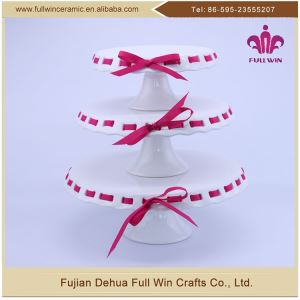 New Design Ceramic Cake Stand Ribbon For Wedding And Birthday Party