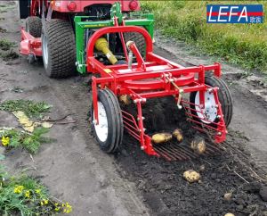 Small Tractor Mounted Mini 1 Row Sweet Potato Digger