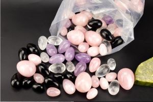 Wholesale Natural Crystal Gemstone Yoni Eggs Set Jade Eggs Kegel Exercises
