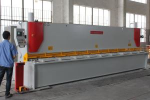 Shenchong Brand Hydraulic CNC Cutting Machine for Stainless Steel