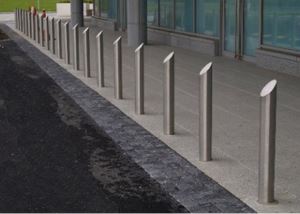 Arlau RB33 Outdoor Furniutre,Stainless Steel Reflective Bollard,Road Safety Barriers And Bollards