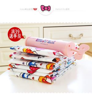Hello Kitty Designed 110x100cm Space Saver Bag for Quilts