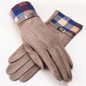 Multi Color Edge Suede Winter Gloves