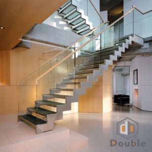 Double Stringer Glass Straight Staircase with Glass Tread