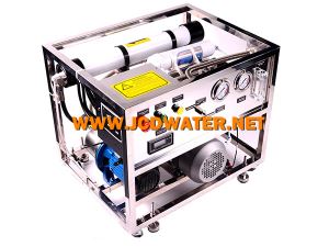 Solar Powered Mobile Marine Watermaker Sea Water Desalination Offland Residential Brackish Water Desalination Plant for Home Water Maker