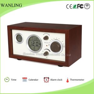 Old Rechargeable Mini AM/FM Portable Wooden Vintage Radio With Speaker